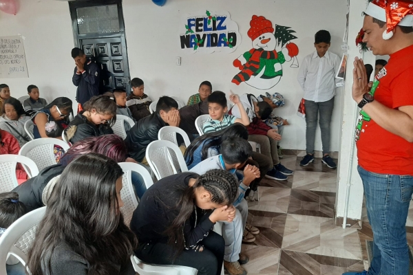 Christmas Outreach Report from Colombia